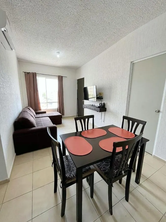Condominio En Playa Del Carmen C/Alberca